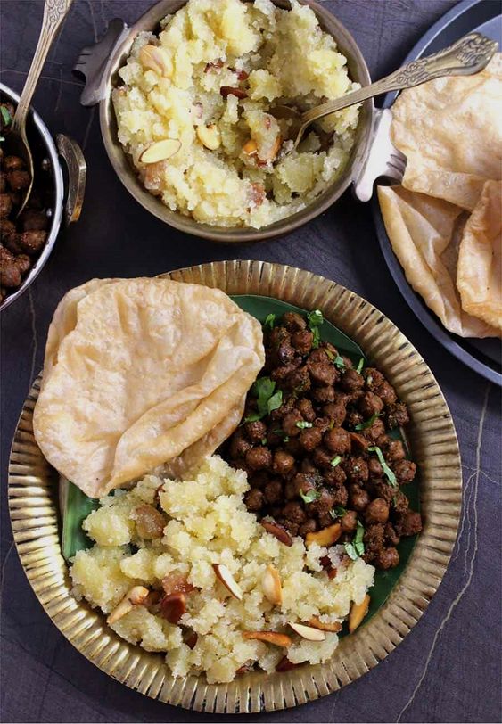 Poori Chana & Halwa